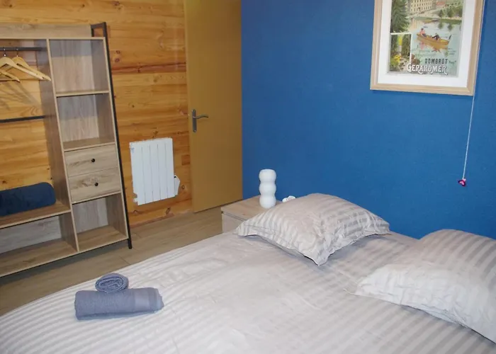 Logis Proche Gerardmer Avec アパート Granges-Aumontzey